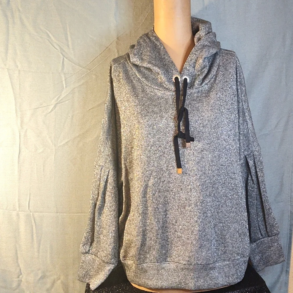 Karl Lagerfeld Hoodie - Picture 1 of 5